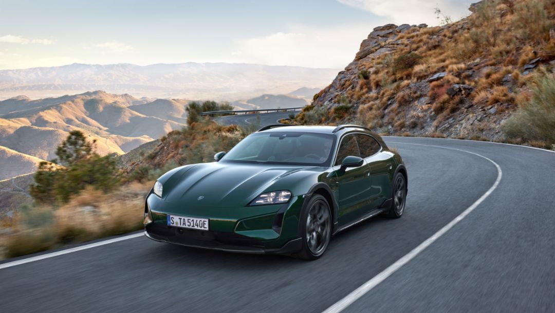 Taycan Turbo Cross Turismo, 2024, Porsche AG