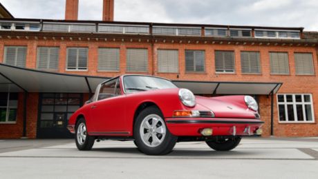 Porsche 911 S Targa: perfecta restauración de fábrica