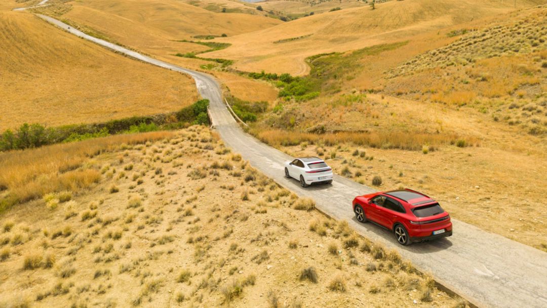 A winding journey in time: with the Cayenne GTS