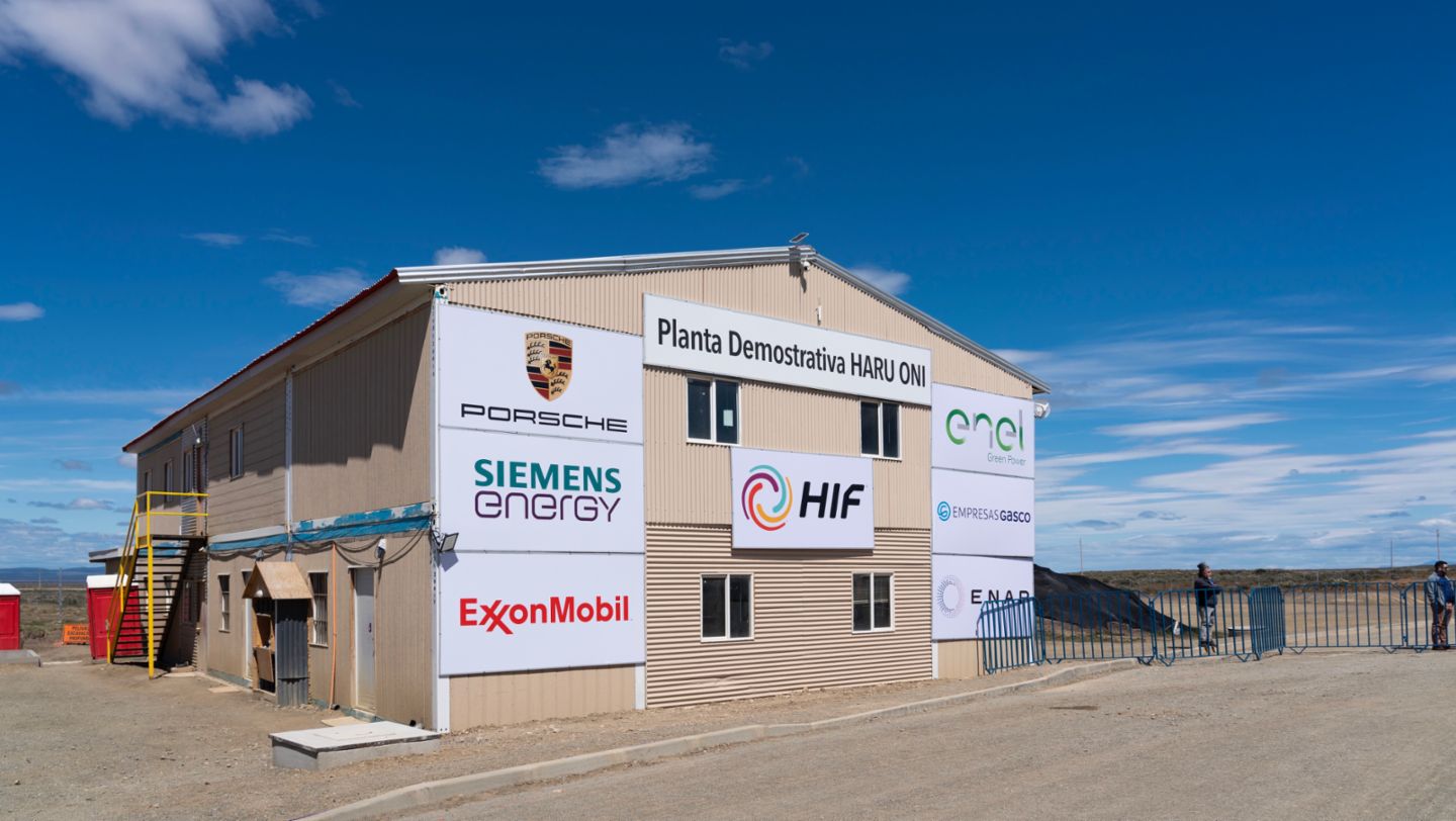 eFuels-Pilotanlage Haru Oni, Punta Arenas, Chile, 2023, Porsche AG
